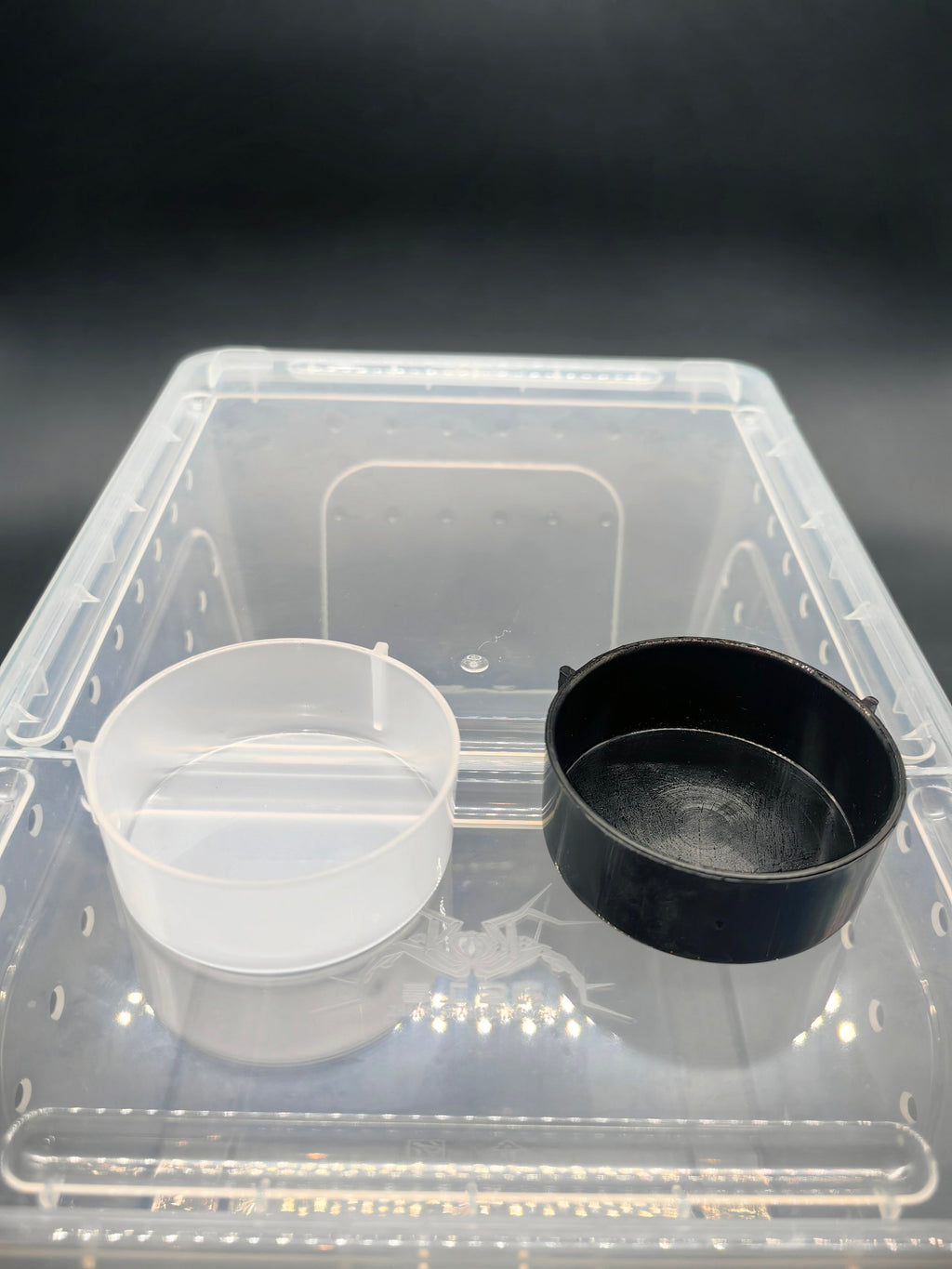 M size Enclosure