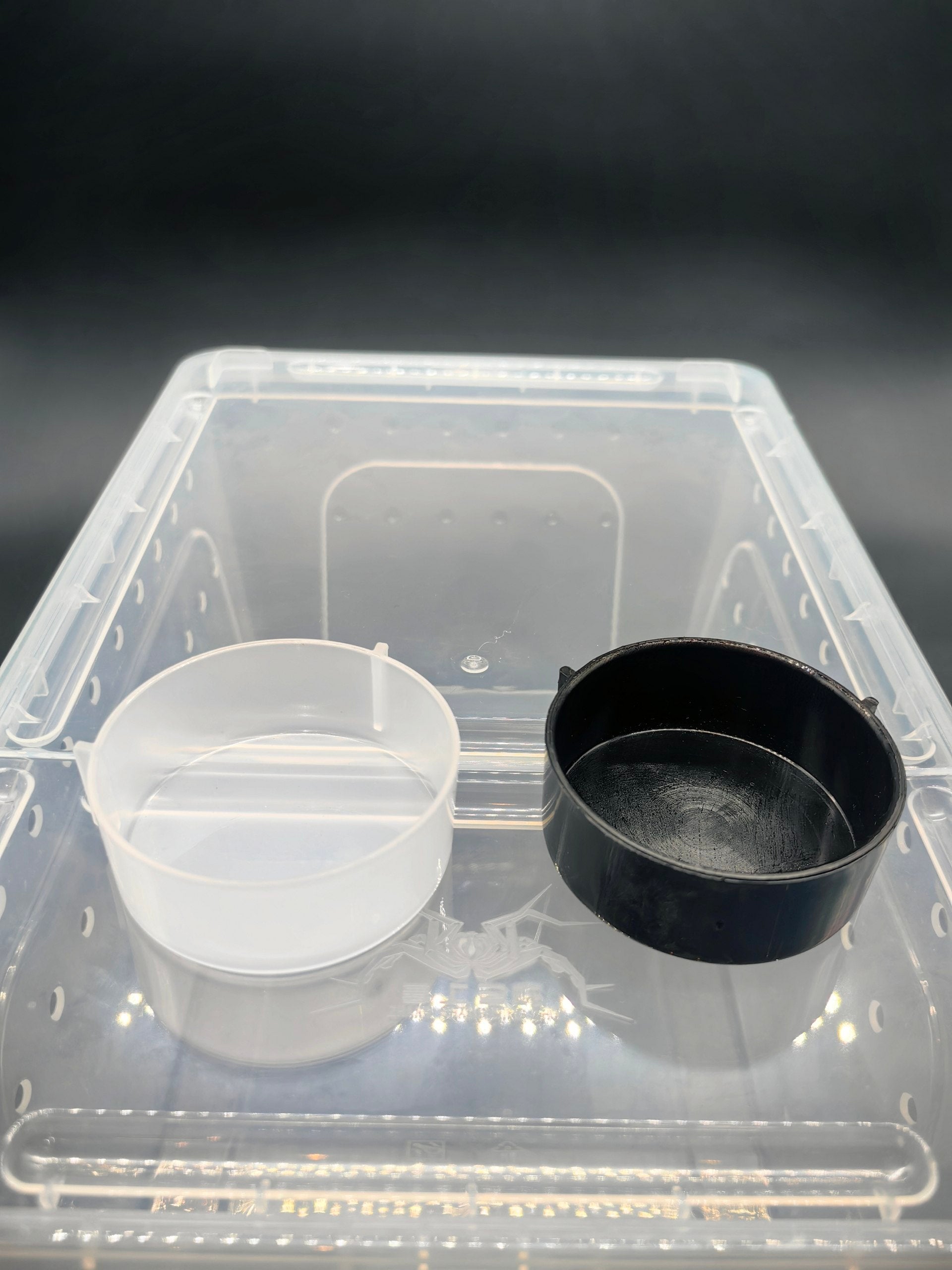 M size Enclosure