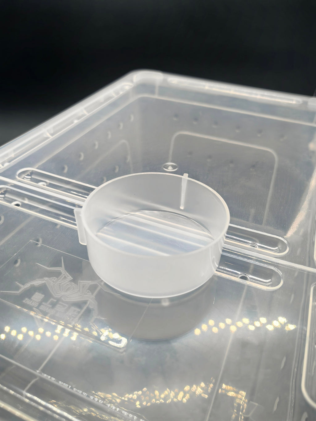 L size Enclosure